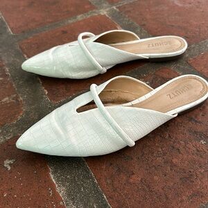 Schutz Anuva point Toe Mule -  Snake-Embossed Flat, White 9.5 / 40